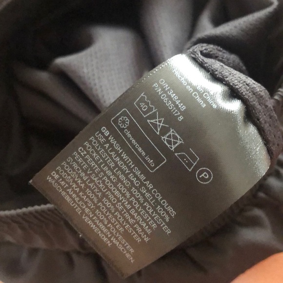 H&M Black Joggers - Picture 6 of 6